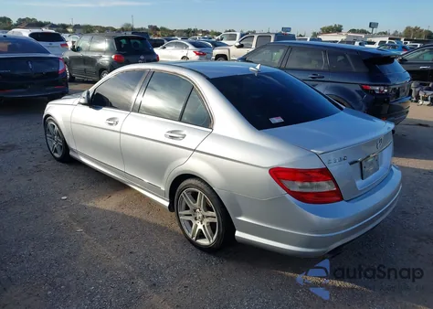 2009 Mercedes-Benz C 350 Sport from USA, damaged, VIN WDDGF56X99R071162